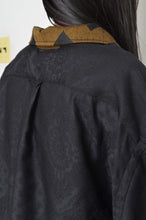 Load image into Gallery viewer, OPEN COLLAR SH_BLK PAISLEY