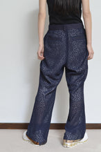 Load image into Gallery viewer, FLOWER LACE FLARE PT/NAV/01_B