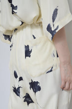 Load image into Gallery viewer, WIDE AND EASY PT_FLOWER/BLK PAISLEY