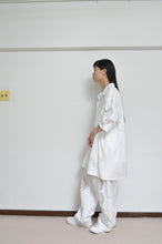Load image into Gallery viewer, OPEN COLLAR SH_TABLE CLOTH B