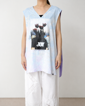 Load image into Gallery viewer, V NECK SLEEVELESS T / JOY_A