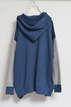 画像をギャラリービューアに読み込む, TWO-TONE HOODIE_BLUE/YELLOW print/01 size