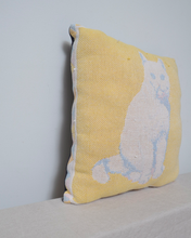Load image into Gallery viewer, RUG CUSHION_YELLOW CAT