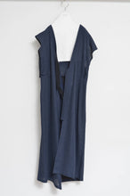 Load image into Gallery viewer, MESH ROBE OP / NAVY