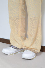 Load image into Gallery viewer, FLOWER LACE FLARE PT/YELW/01