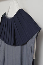 Load image into Gallery viewer, PLEATED COLLAR SH_A
