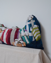 画像をギャラリービューアに読み込む, RUG CUSHION_ PRESENTS