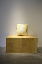 Load image into Gallery viewer, RUG CUSHION_YELLOW CAT