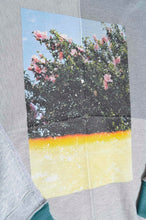 画像をギャラリービューアに読み込む, TWO-TONE HOODIE_GREEN/YELLOW print/01 size