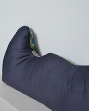 画像をギャラリービューアに読み込む, RUG CUSHION_ PRESENTS