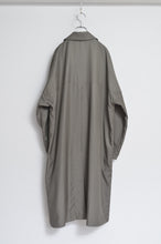 Load image into Gallery viewer, SCARF-LINED TRENCH COAT/KHAKI/02