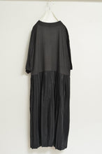 Load image into Gallery viewer, PLEATS T OP_MEGUMU YAMAMOTO_NY