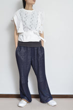 Load image into Gallery viewer, TABLE CLOTH CROSSOVER C/D OFF WHITE_A