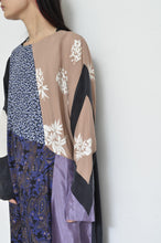 画像をギャラリービューアに読み込む, FLORAL UNE UNE OP 01 / A