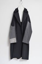 Load image into Gallery viewer, DENIM SLEEVE TRENCH COAT/BLK/02