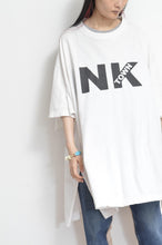 Load image into Gallery viewer, WIDE TEE (SLIT SLEEVE)_B