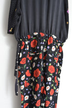 Load image into Gallery viewer, JUMPSUIT_FLORAL 01 / ASS_D