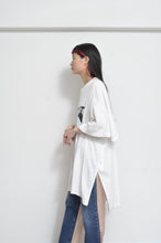 Load image into Gallery viewer, WIDE TEE (SLIT SLEEVE)_B