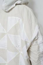 Load image into Gallery viewer, QUILT MA-1 / OFF WHT_01