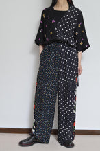 Load image into Gallery viewer, JUMPSUIT_FLORAL 01 / ASS_D