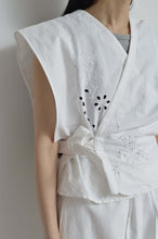 Load image into Gallery viewer, TABLE CLOTH CROSSOVER C/D OFF WHITE_B