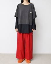 Load image into Gallery viewer, Fake layered T-shirt / BLACK_E