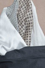 Load image into Gallery viewer, SCARF-LINED FRINGE JK/00