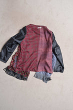 Load image into Gallery viewer, SCARF-LINED FRINGE JK/01