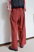 Load image into Gallery viewer, JUMPSUIT_FLORAL 02 / ASS_B