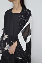 Load image into Gallery viewer, UNE UNE SHORT OP/DARK_C