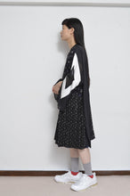 Load image into Gallery viewer, UNE UNE SHORT OP/DARK_C