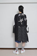 Load image into Gallery viewer, UNE UNE SHORT OP/DARK_C