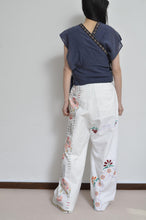 Load image into Gallery viewer, COTTON VOILE CROSSOVER C/D_NAV