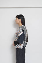 Load image into Gallery viewer, KNIT CROSSOVER C/D_A