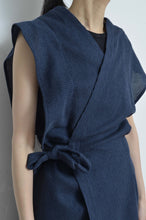 Load image into Gallery viewer, MESH ROBE OP / NAVY