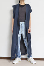 Load image into Gallery viewer, MESH ROBE OP / NAVY