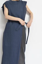 Load image into Gallery viewer, MESH ROBE OP / NAVY