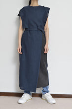 Load image into Gallery viewer, MESH ROBE OP / NAVY