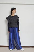 Load image into Gallery viewer, KNIT CROSSOVER C/D_E