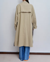 Load image into Gallery viewer, FLORAL TRENCH COAT/BEIGE/01 size A