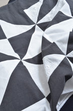 Load image into Gallery viewer, QUILT MA-1 / BLK_02