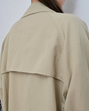 Load image into Gallery viewer, FLORAL TRENCH COAT/BEIGE/01 size B