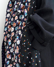 Load image into Gallery viewer, FLORAL TRENCH COAT/BLK/02 size A