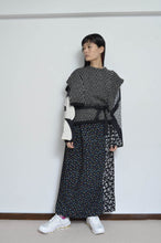 Load image into Gallery viewer, KNIT CROSSOVER C/D_C