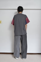 Load image into Gallery viewer, PAISLEY TEE / A