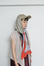 Load image into Gallery viewer, SCARF DROOPY CAP / BLK