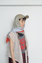 Load image into Gallery viewer, SCARF DROOPY CAP / BEG