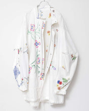 Load image into Gallery viewer, Table Cloth Field Coat