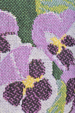 画像をギャラリービューアに読み込む, RUG CUSHION (PANSY) / C