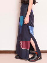Load image into Gallery viewer, CUT AND CONNECTED TENCEL LONG SK / NAV01